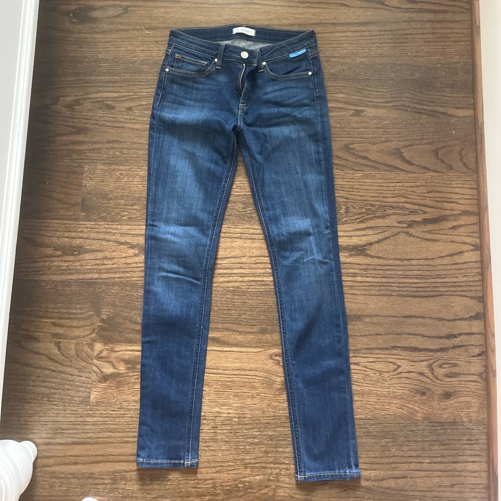 Skinny jeans
